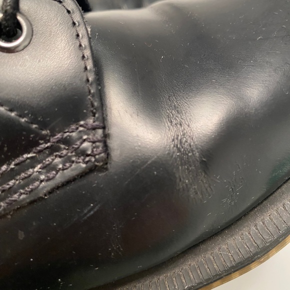 Dr. Martens Elsham Smooth Black 1460s (size 9) - Picture 6 of 10